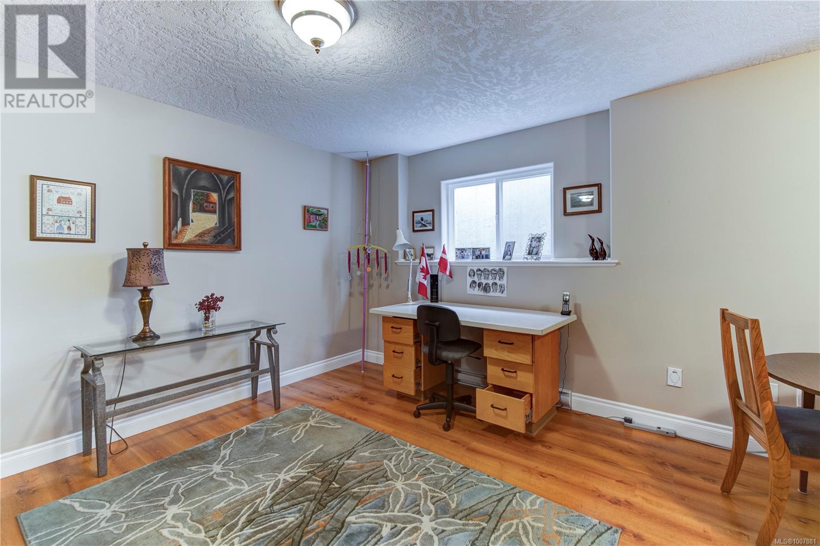 Photo 3 of 108 1645 Narissa Rd, Sooke BC