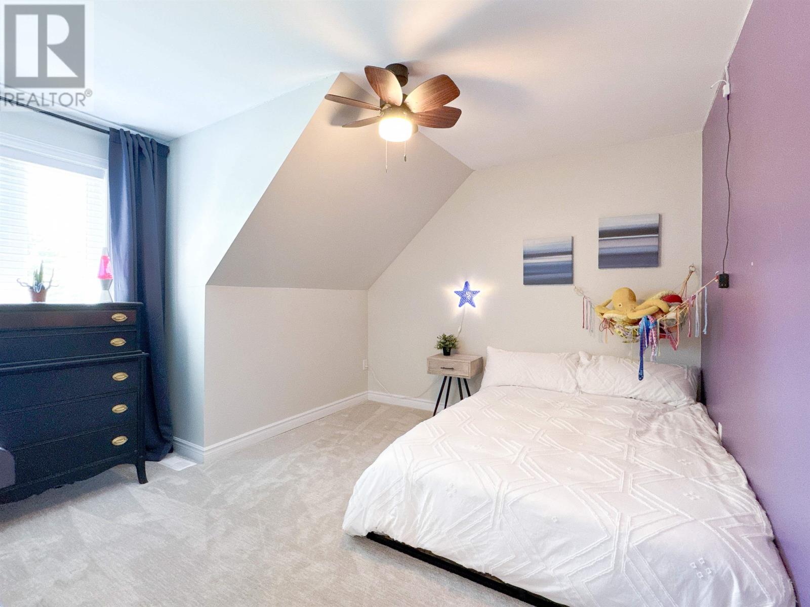 Single Family House for Sale in  Nottingham Avenue Sherwood 