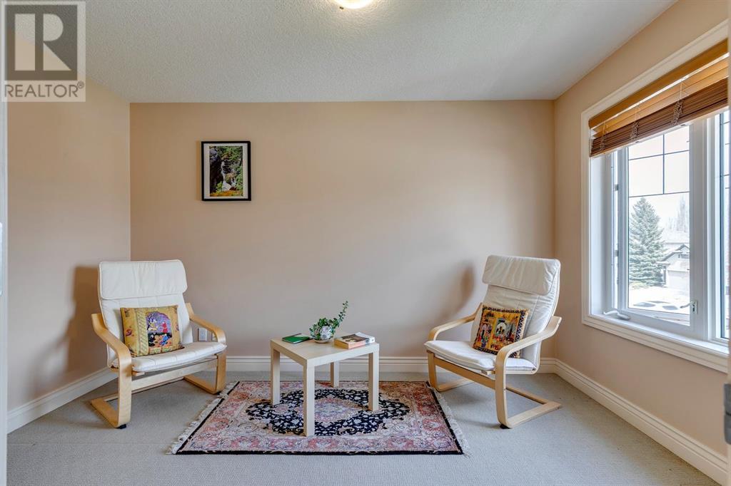 Single Family House for Sale in  Evergreen Drive SW Evergreen Calgary 