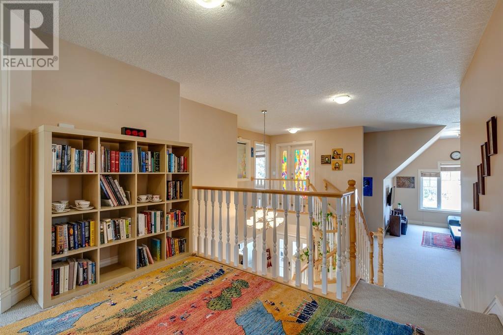 Single Family House for Sale in  Evergreen Drive SW Evergreen Calgary 