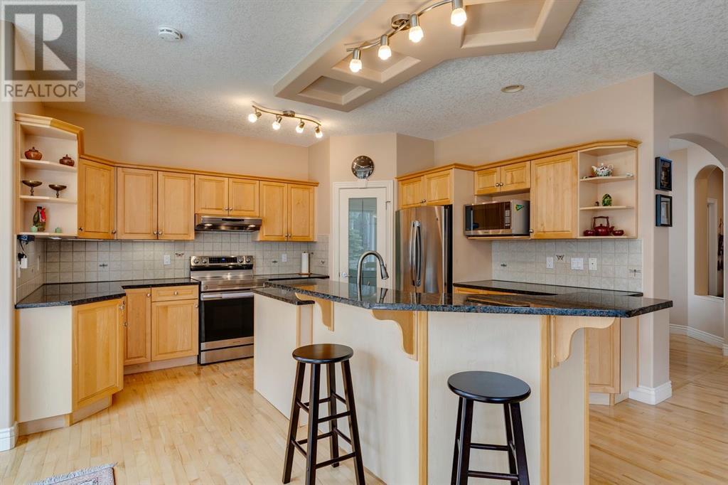 Single Family House for Sale in  Evergreen Drive SW Evergreen Calgary 