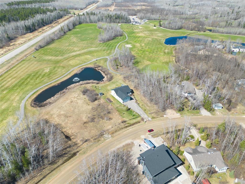 Photo 6 of 36 Grand Pines Drive, Traverse Bay MB