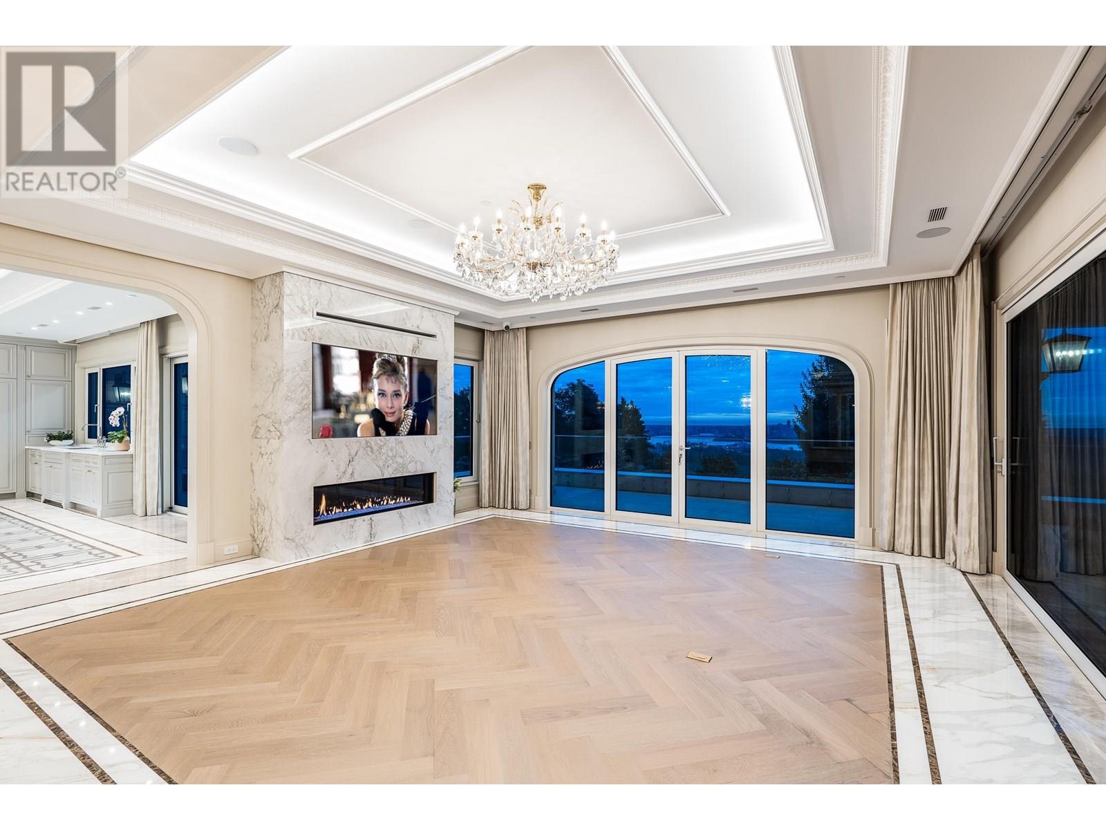 839 EYREMOUNT DRIVE, West Vancouver