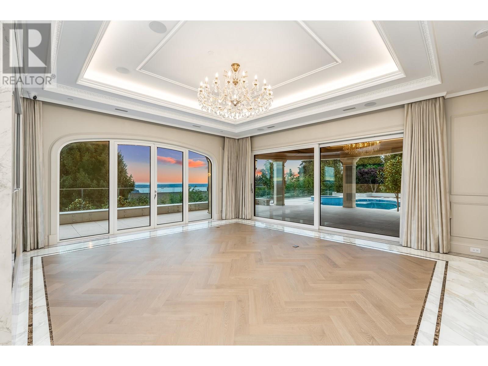 839 EYREMOUNT DRIVE, West Vancouver