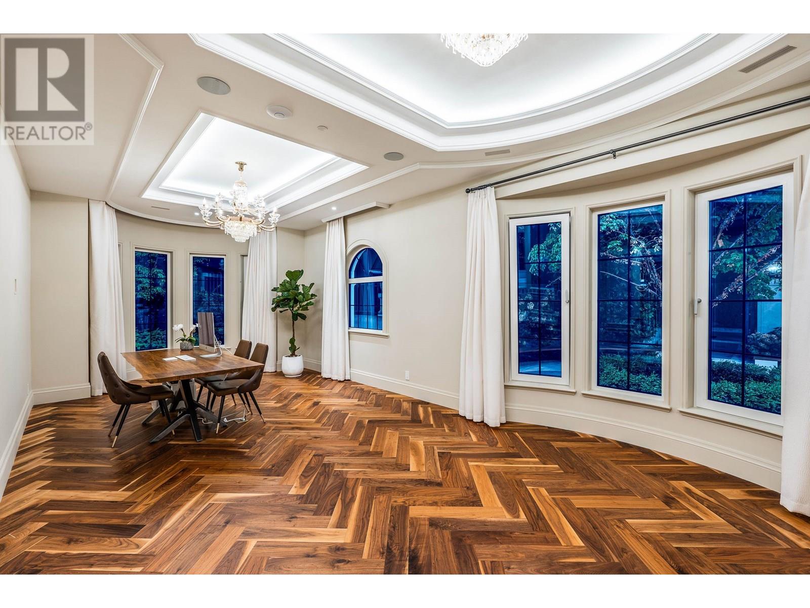 839 EYREMOUNT DRIVE, West Vancouver