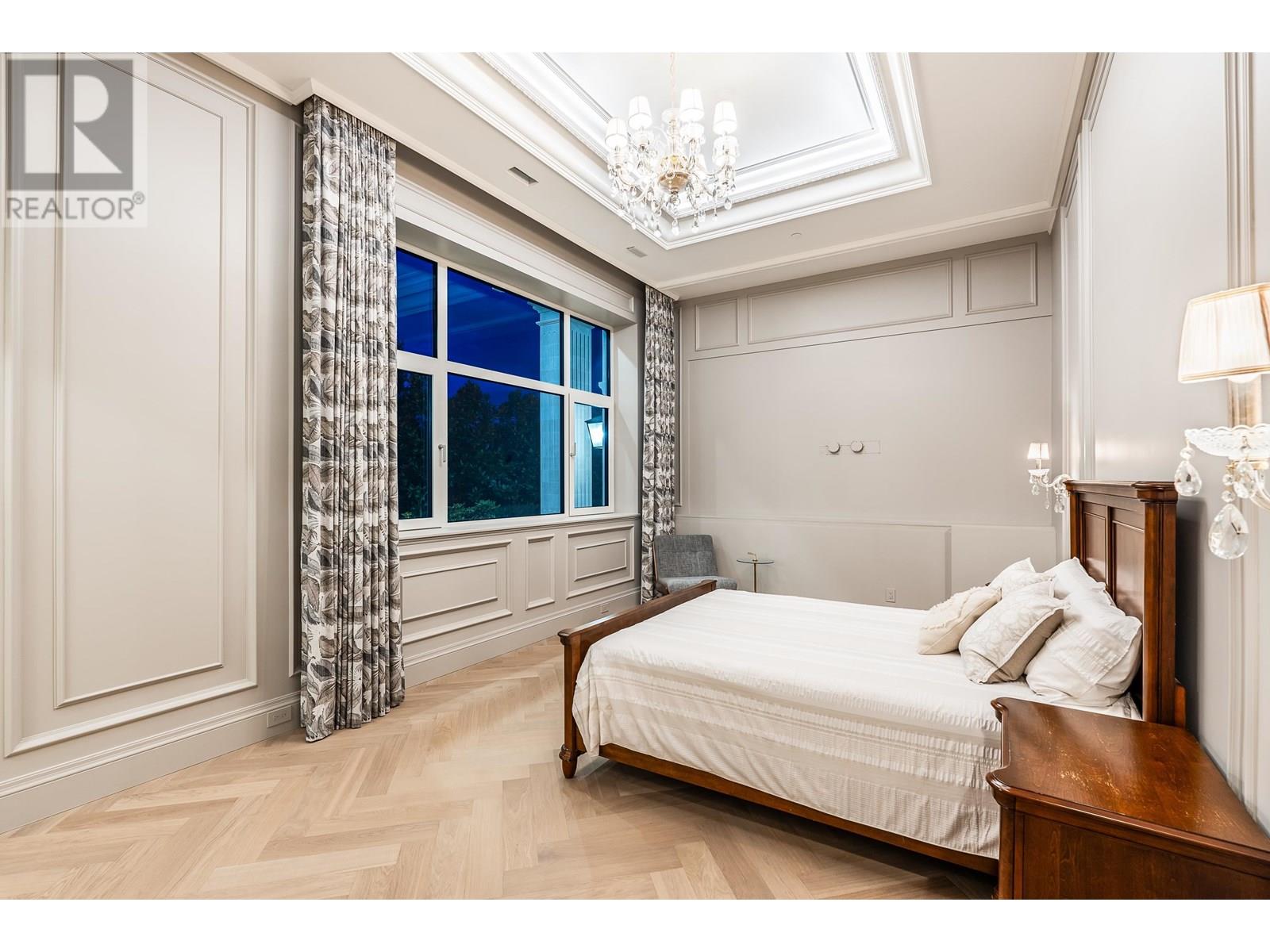 839 EYREMOUNT DRIVE, West Vancouver