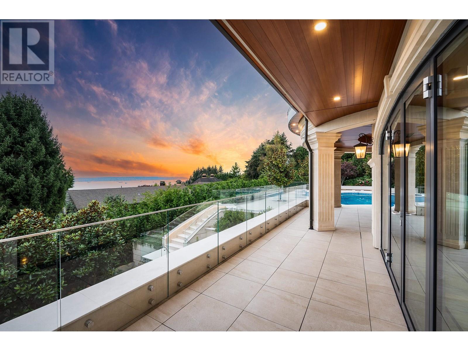 839 EYREMOUNT DRIVE, West Vancouver