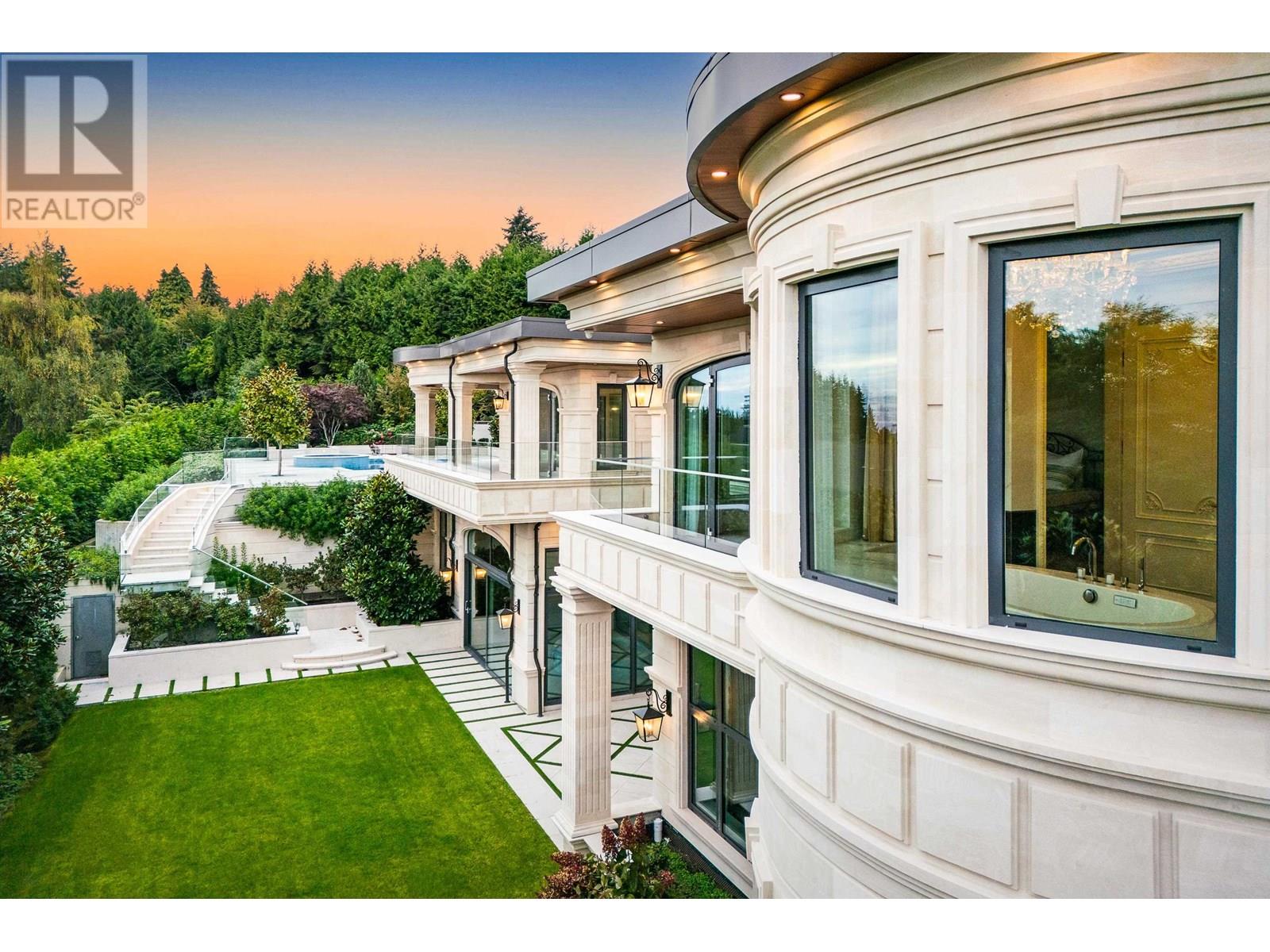 839 EYREMOUNT DRIVE, West Vancouver