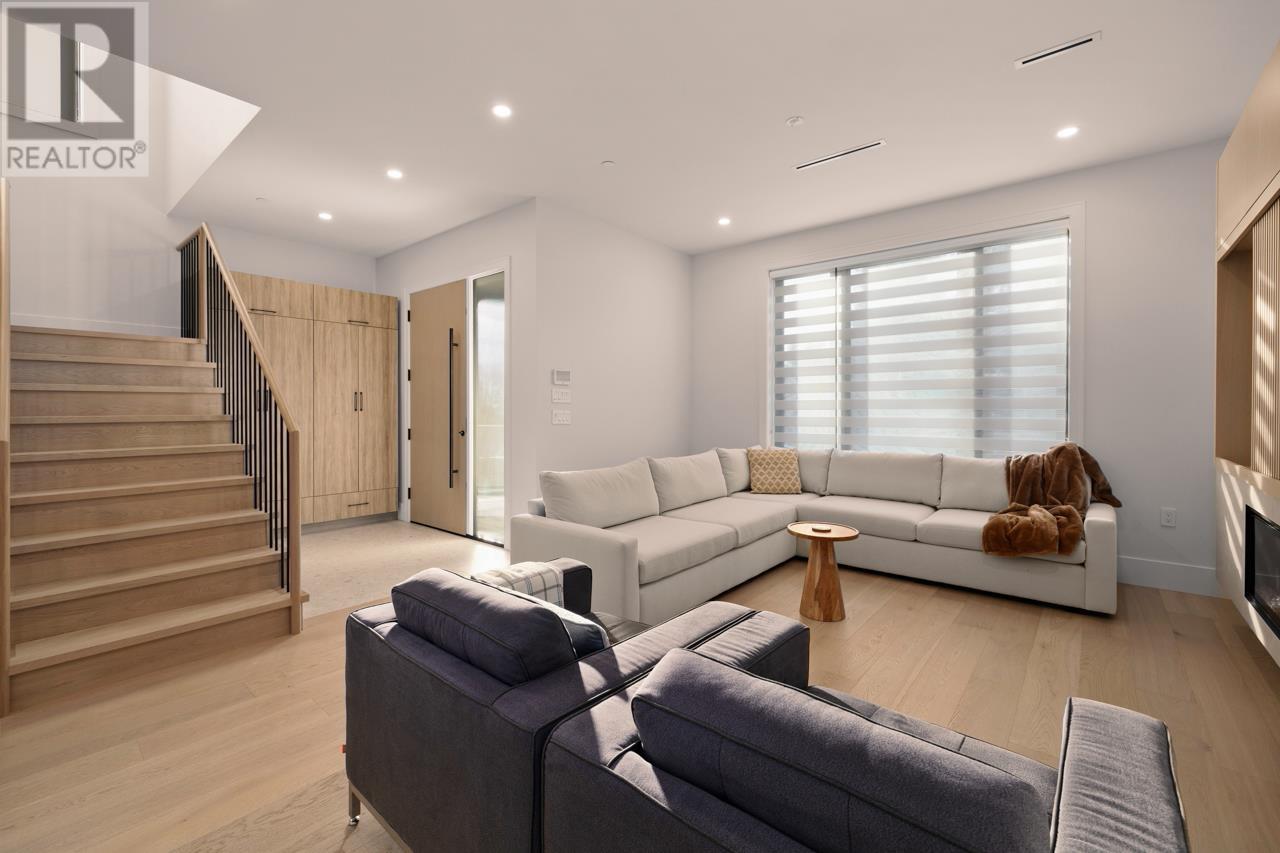 Photo 12 of 6408 Vine Street, Vancouver BC