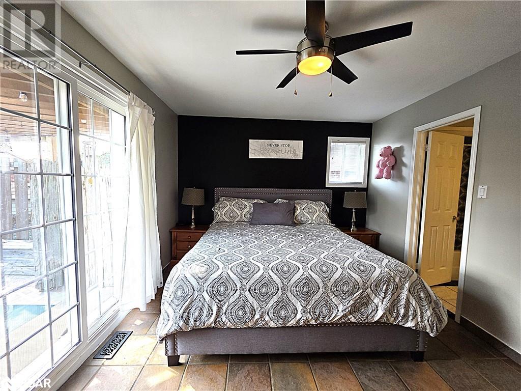 Photo 19 of 32 Carter Crescent, Orillia ON