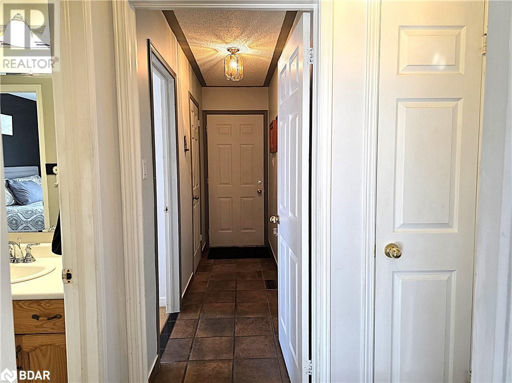 Photo 25 of 32 Carter Crescent, Orillia ON