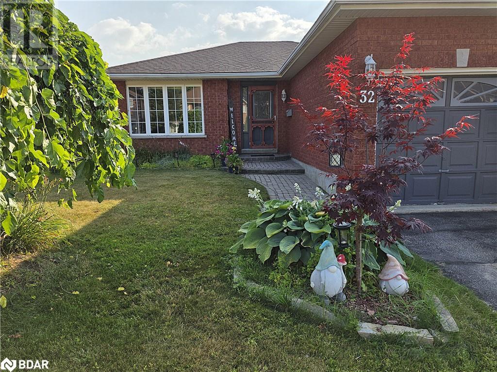 Photo 43 of 32 Carter Crescent, Orillia ON
