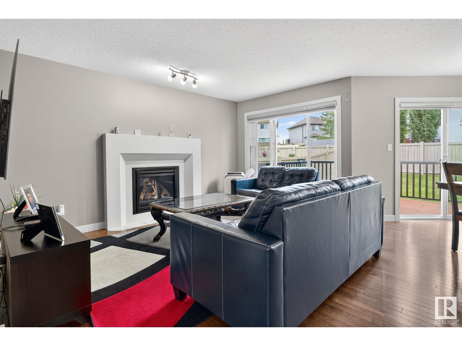Photo 15 of 6811 19 Av Sw Sw, Edmonton AB
