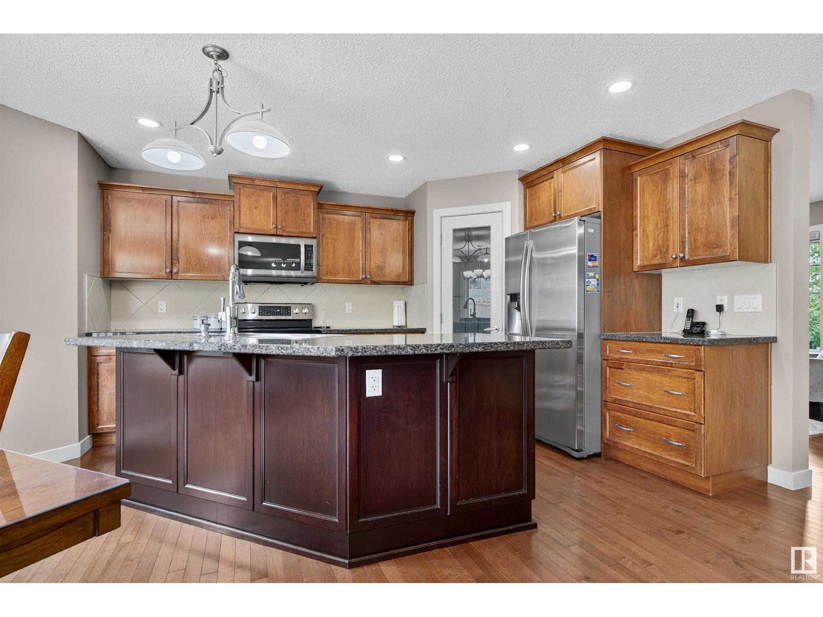 Photo 19 of 6811 19 Av Sw Sw, Edmonton AB