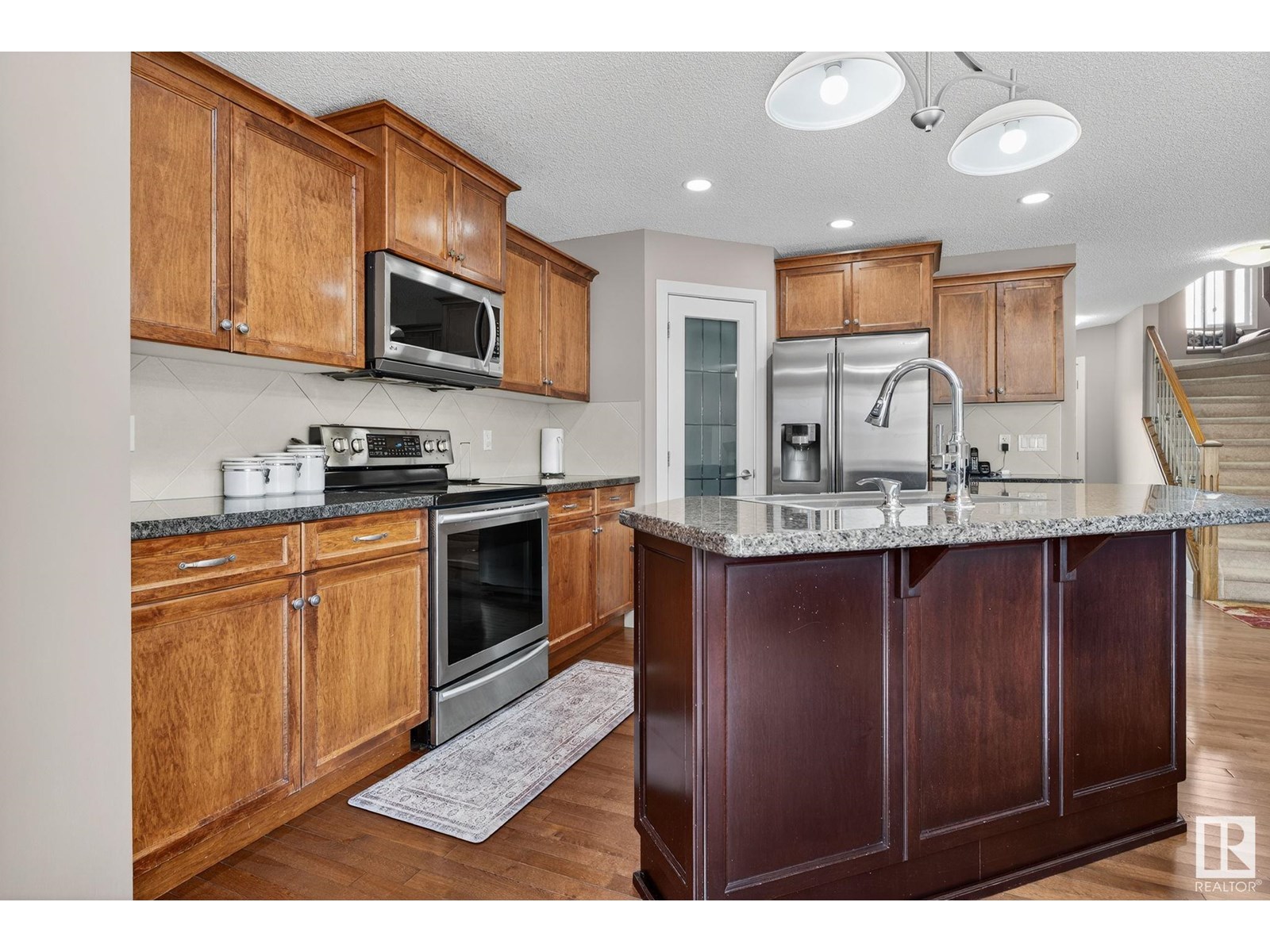 Photo 24 of 6811 19 Av Sw Sw, Edmonton AB