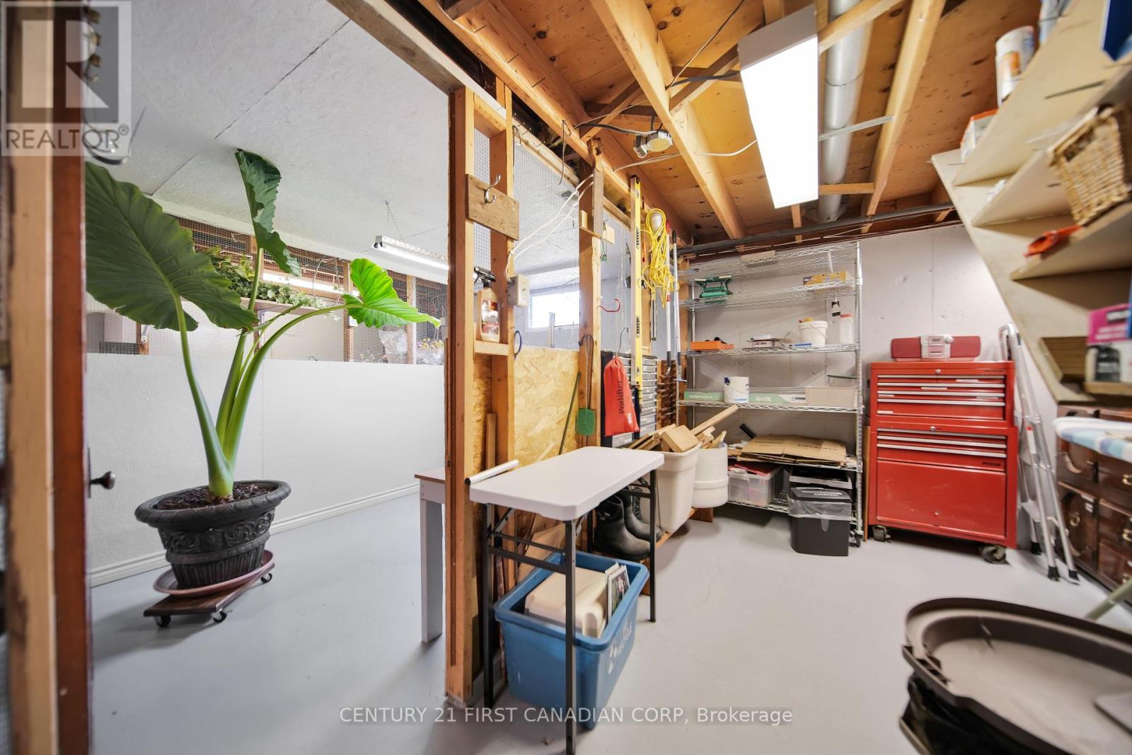 Photo 36 of 10016 Graham Road, West Elgin ON