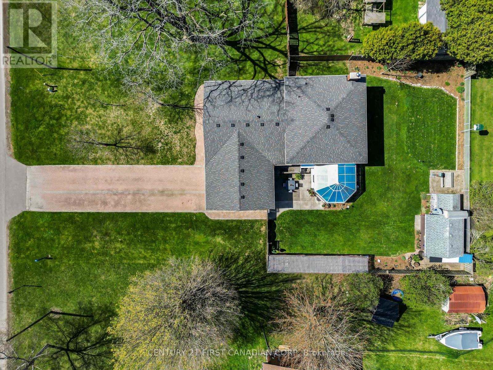 Photo 5 of 10016 Graham Road, West Elgin ON