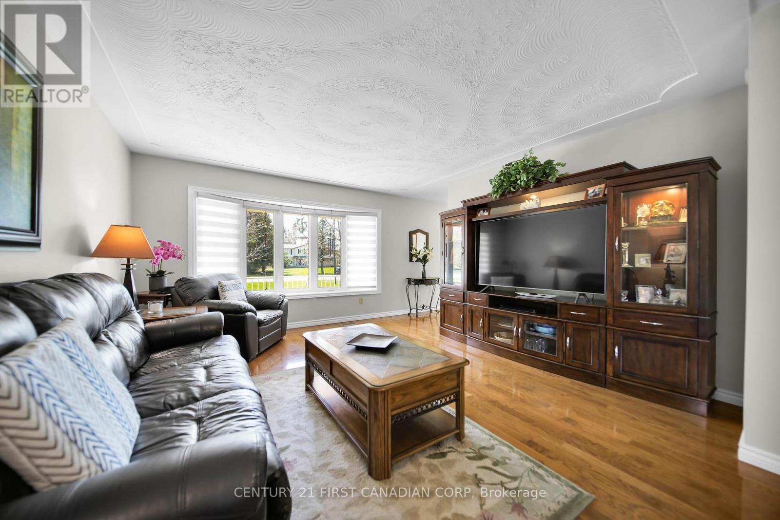 Photo 8 of 10016 Graham Road, West Elgin ON