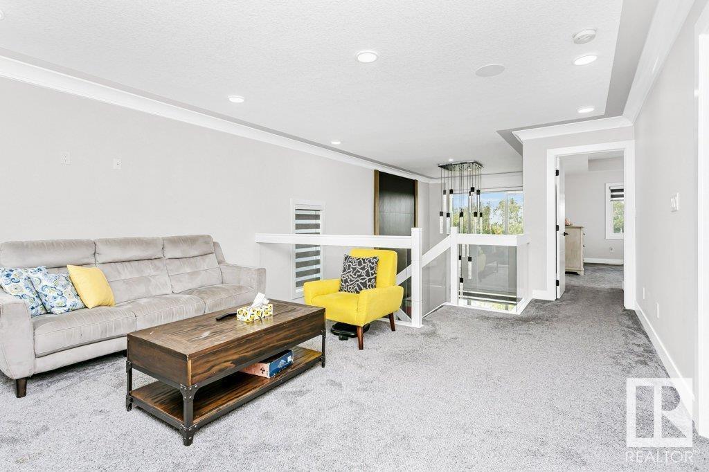 Photo 33 of 20916 131 Av Nw Nw, Edmonton AB