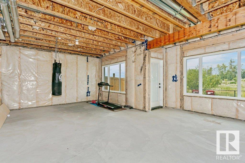 Photo 56 of 20916 131 Av Nw Nw, Edmonton AB