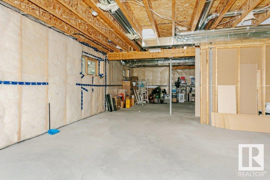Photo 57 of 20916 131 Av Nw Nw, Edmonton AB