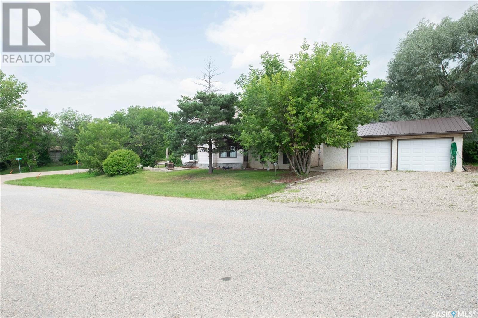Photo 13 of 501 Bank Street, Saskatchewan Beach SK