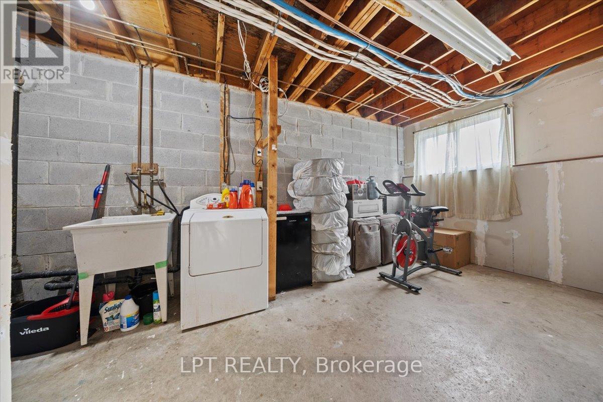 Photo 35 of F 9 F Banner Road, Ottawa ON