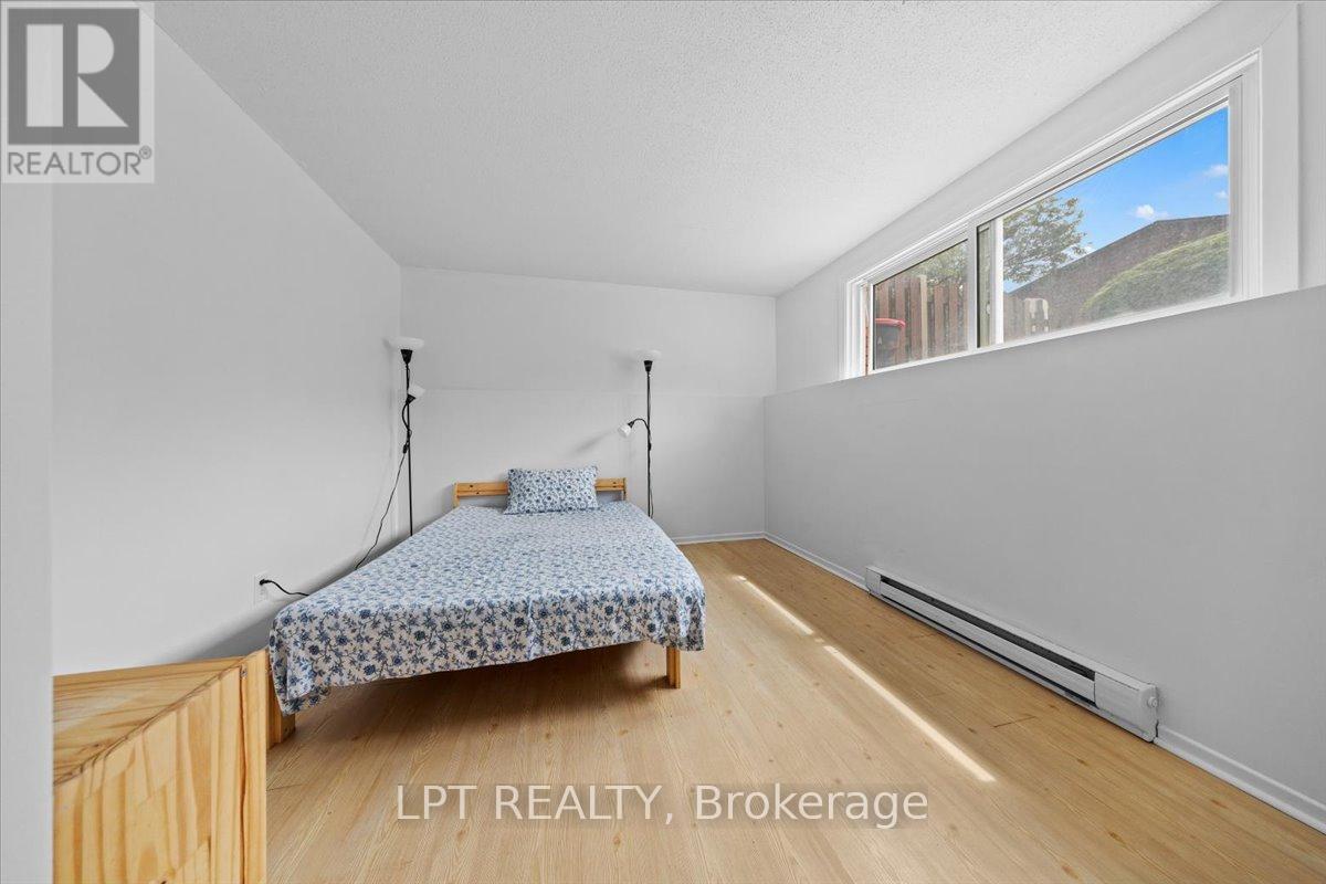 Photo 24 of F 9 F Banner Road, Ottawa ON