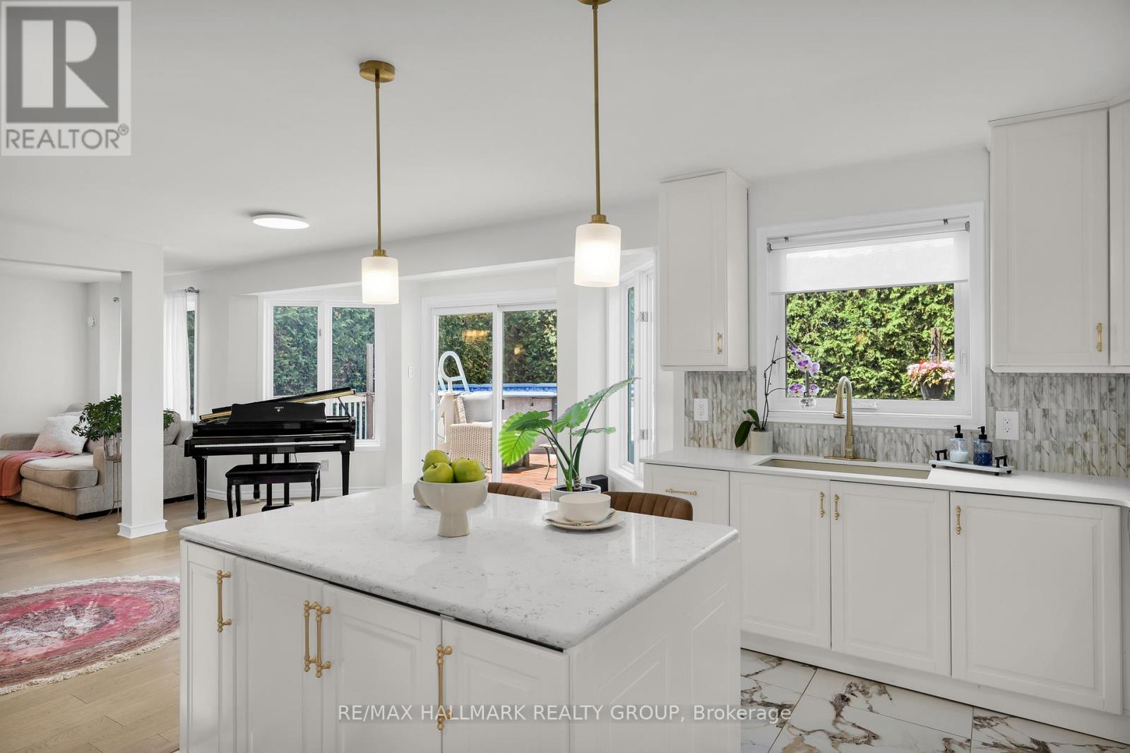Photo 1 of 16 Allenby Road, Ottawa ON