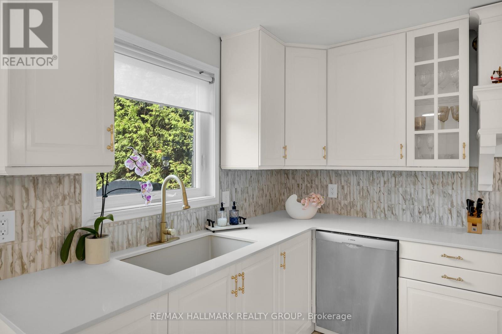 Photo 34 of 16 Allenby Road, Ottawa ON
