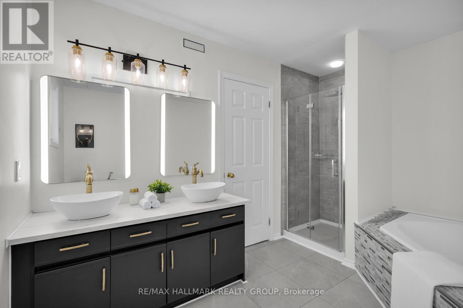 Photo 36 of 16 Allenby Road, Ottawa ON