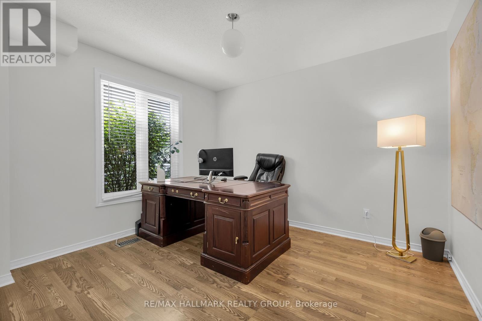 Photo 12 of 16 Allenby Road, Ottawa ON