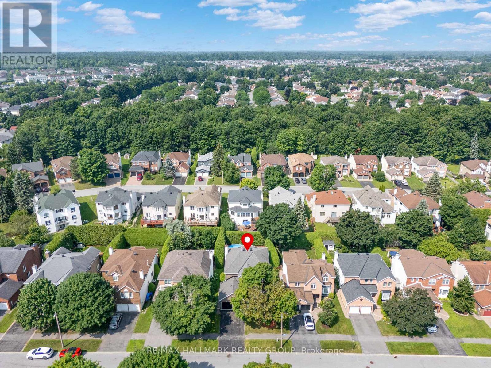Photo 7 of 16 Allenby Road, Ottawa ON
