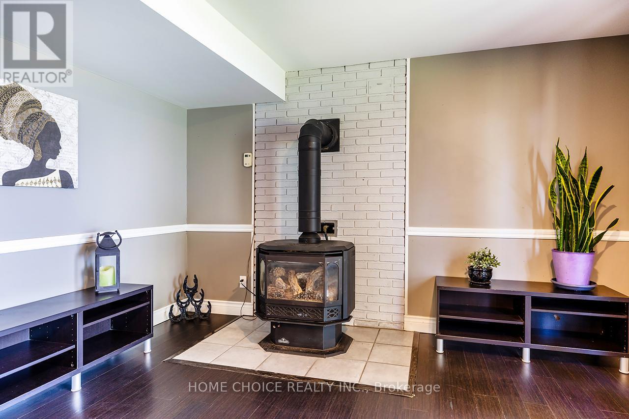 Photo 9 of 151 Cedar Grove Drive, Scugog ON