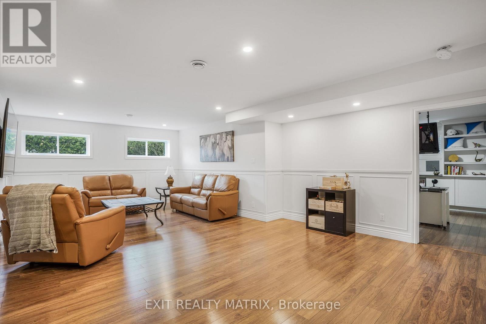 Photo 12 of 5 64 Radstock Lane, Champlain ON