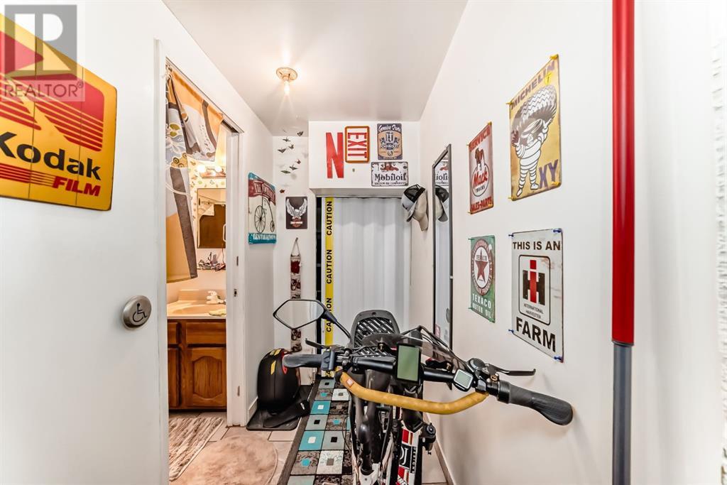 Photo 37 of 23 Marbank Way, Calgary AB