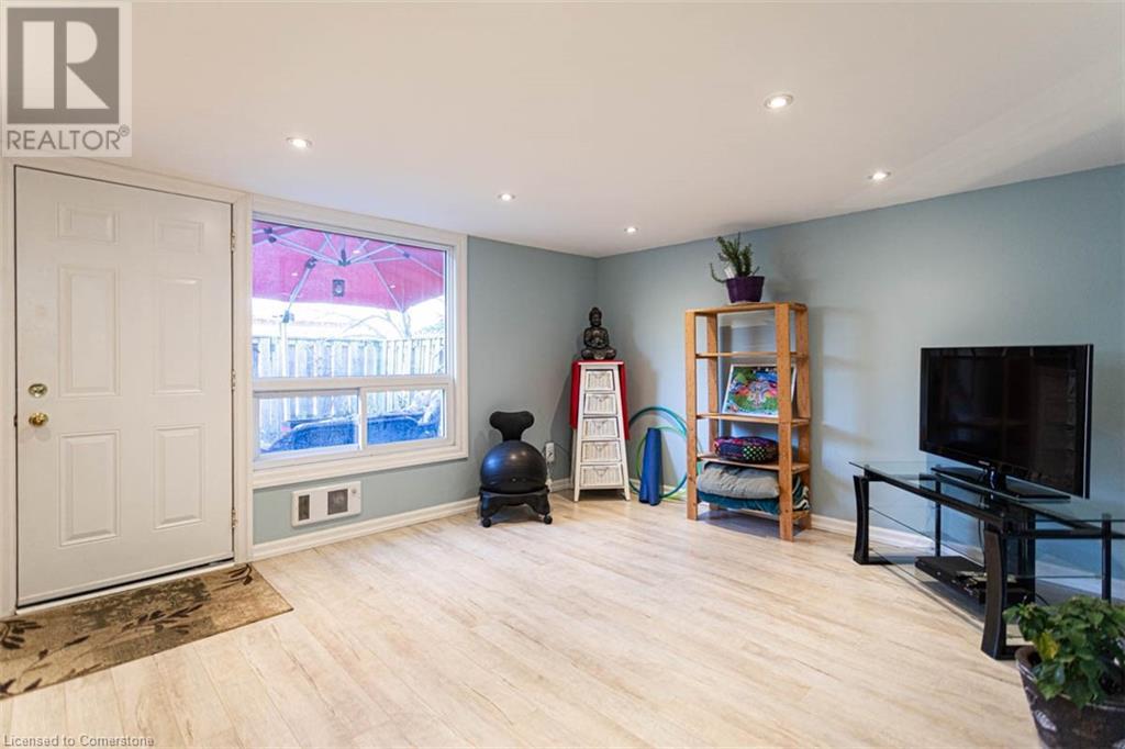 Photo 22 of 7 Patrice Court Unit 55, Dundas ON