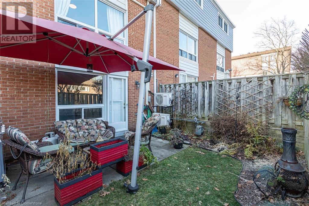 Photo 23 of 7 Patrice Court Unit 55, Dundas ON