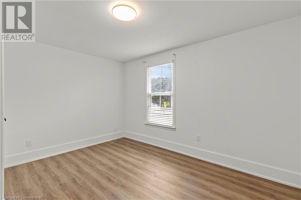 Photo 37 of 4250 William St Street, Lincoln ON