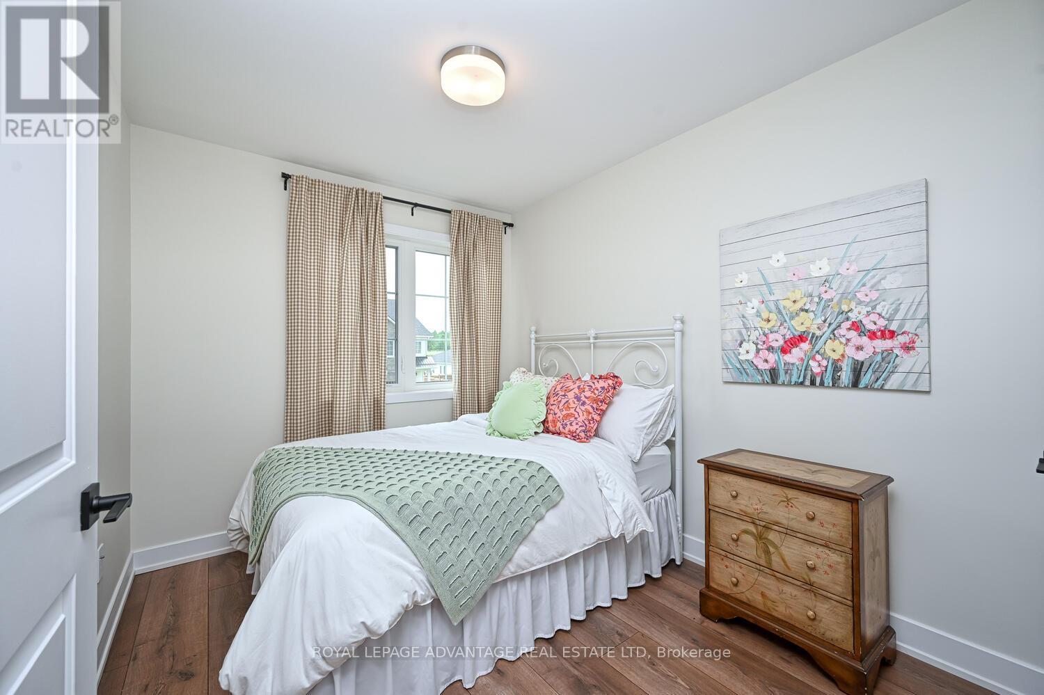 Photo 8 of 167 Wallace Street, Merrickvillewolford ON