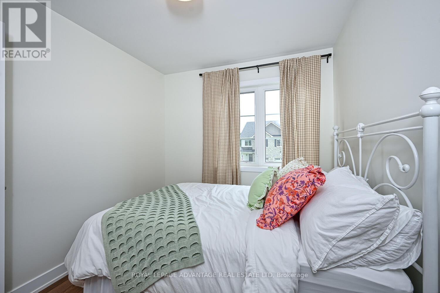 Photo 20 of 167 Wallace Street, Merrickvillewolford ON
