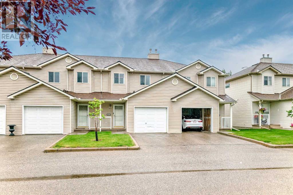 43 Douglas Glen Park SE, Calgary, Alberta
