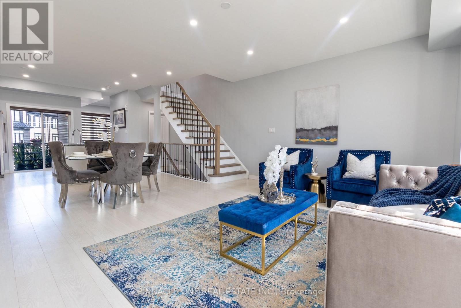 Photo 7 of 30 Ambereen Place, Clarington ON