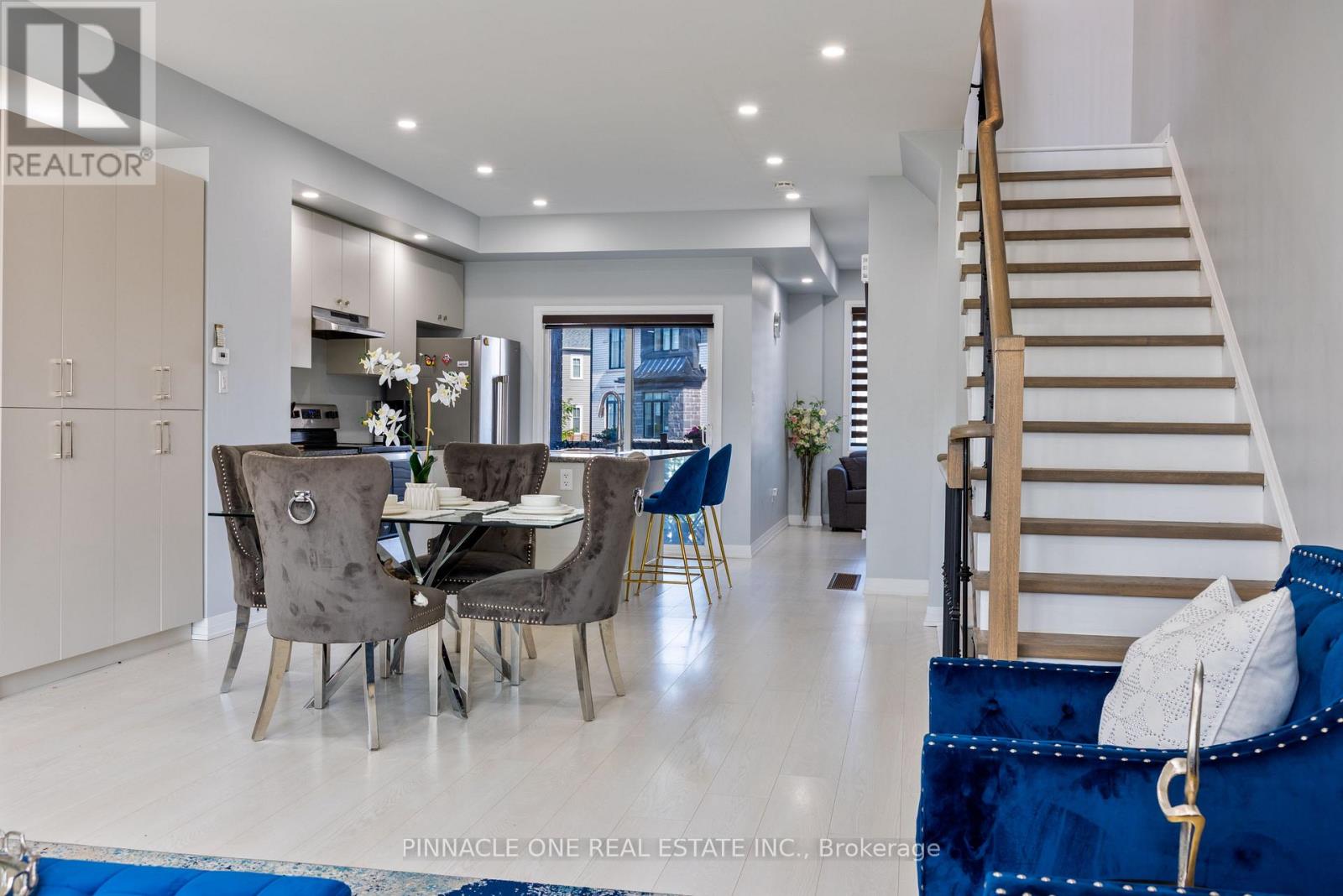 Photo 28 of 30 Ambereen Place, Clarington ON