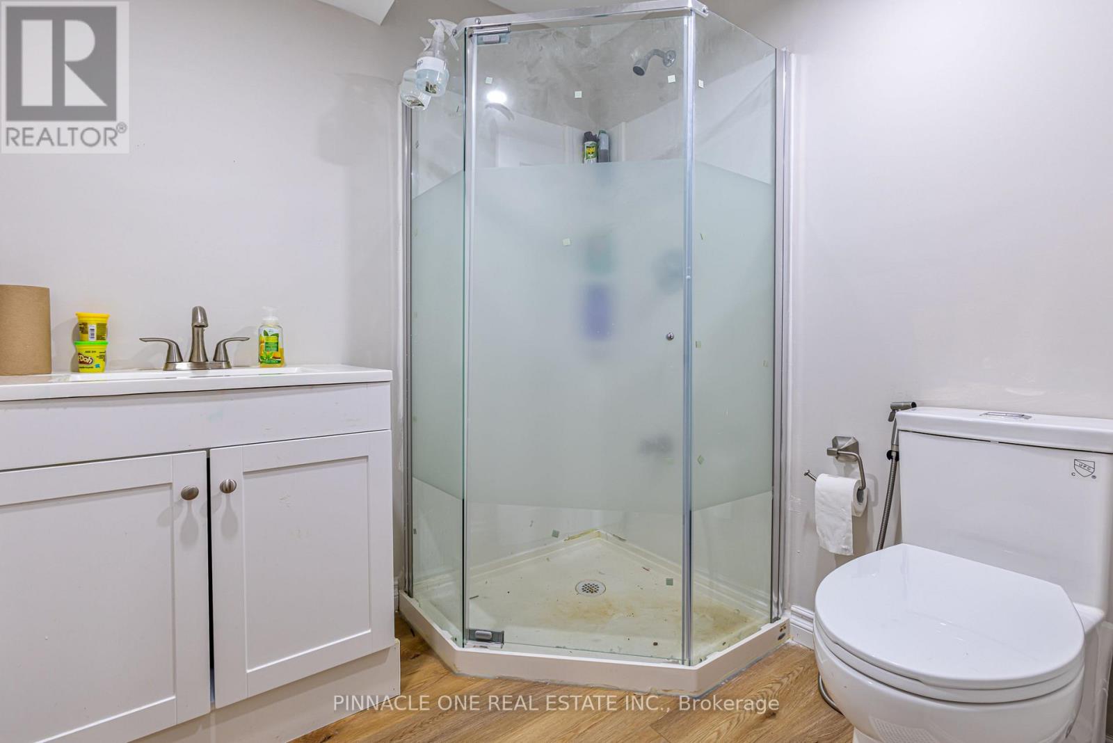 Photo 50 of 30 Ambereen Place, Clarington ON