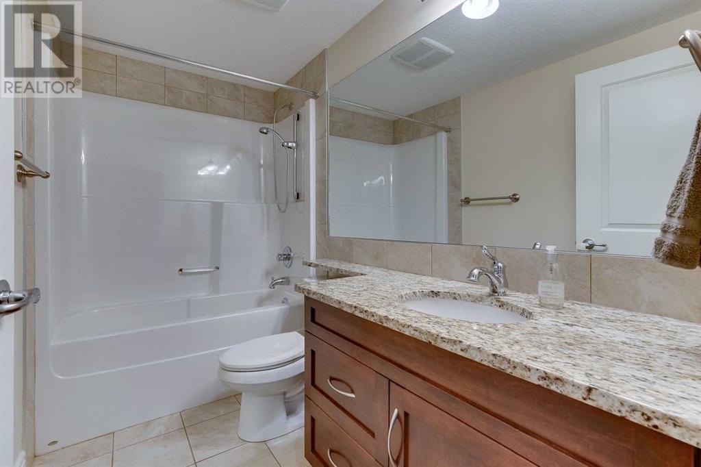 Single Family House for Sale in   Fish Creek Boulevard SW Evergreen Calgary 