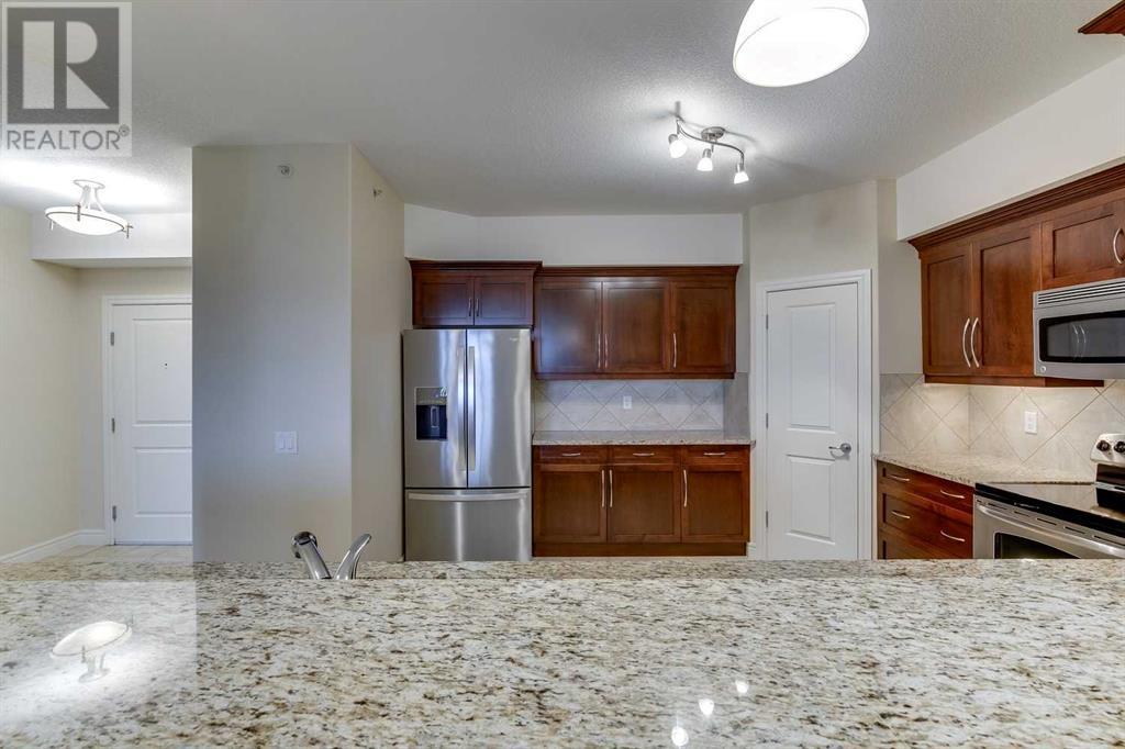 Single Family House for Sale in   Fish Creek Boulevard SW Evergreen Calgary 
