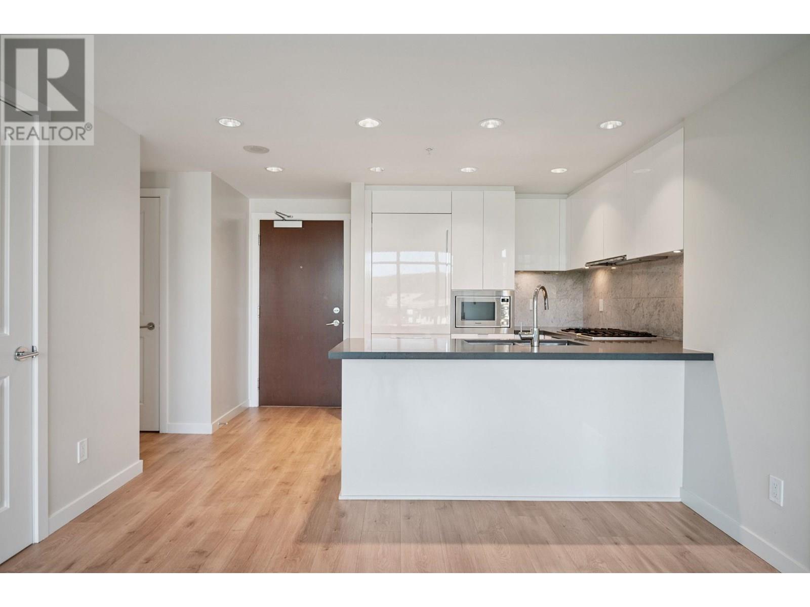 Photo 11 of 507 7338 Gollner Avenue, Richmond BC