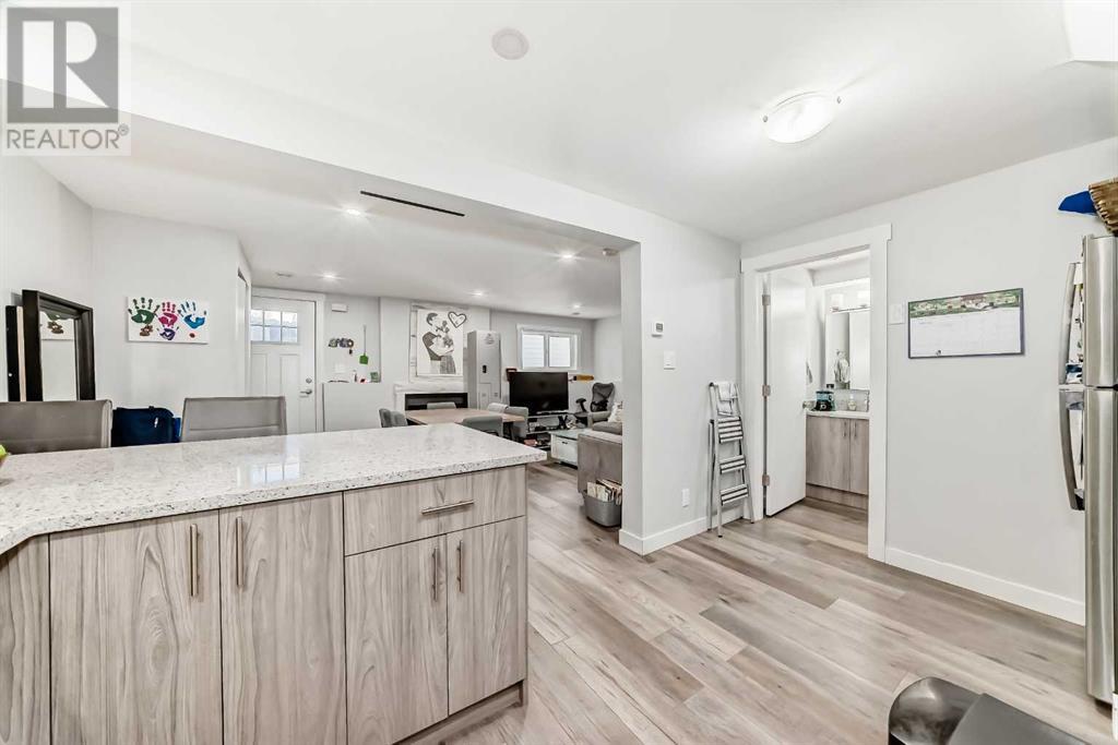 Single Family House 4 Level for Sale in  Bedfield Court NE Beddington Heights Calgary 