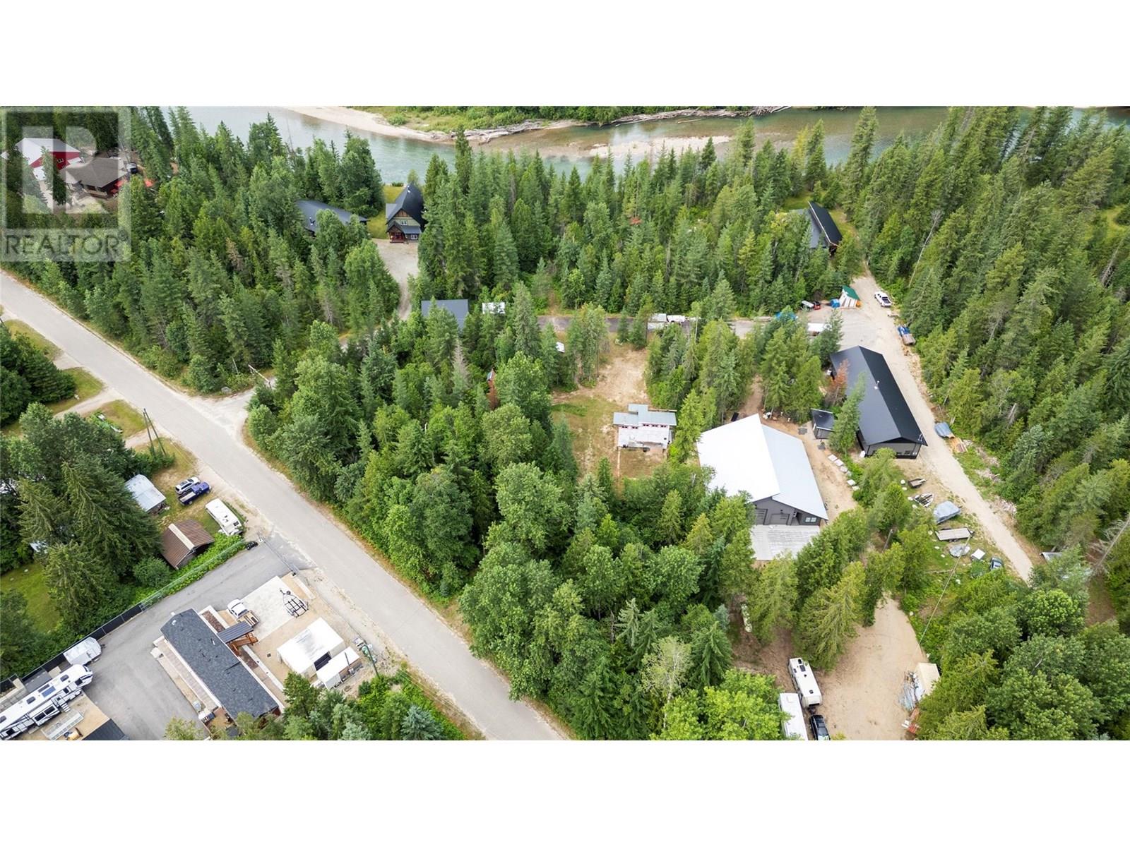 Photo 36 of 4024 Finucane Rokosh Road, Malakwa BC